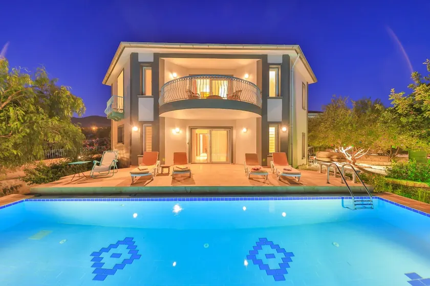 Lacitrus Hotel & Villa - Image 1