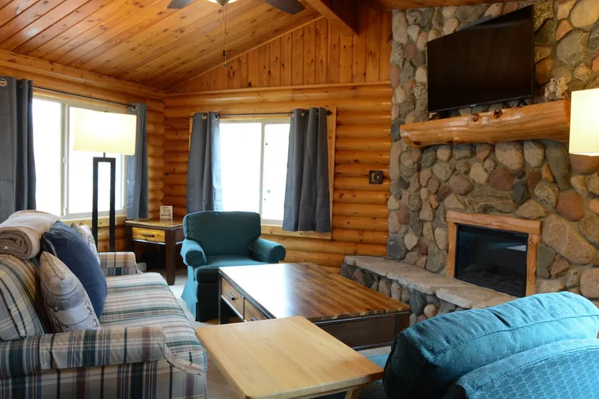 Breezy Point Cabin. Your summer adventure awaits! - Image 1