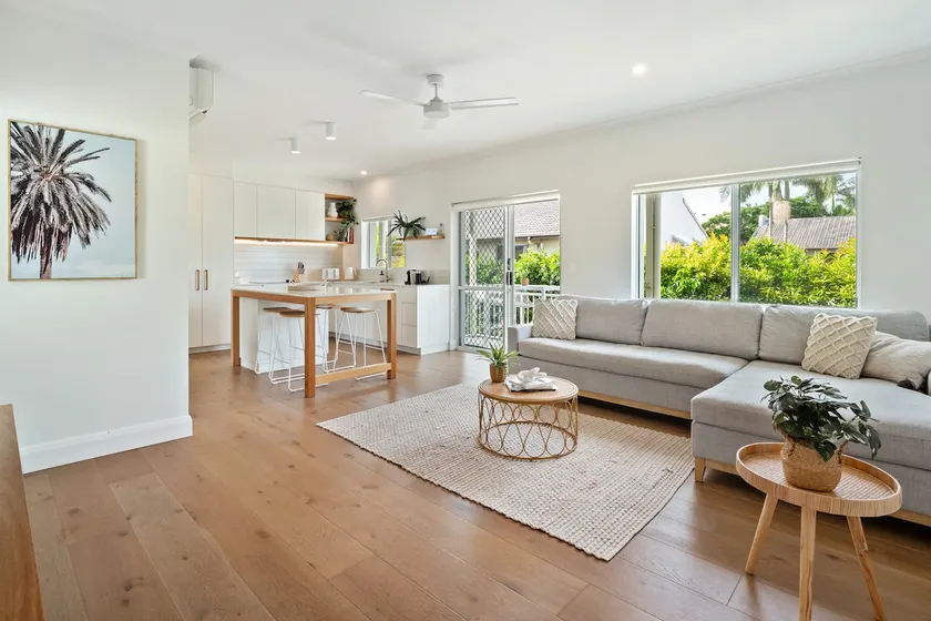 Modern stylish resort style Noosa River stay - Image 1