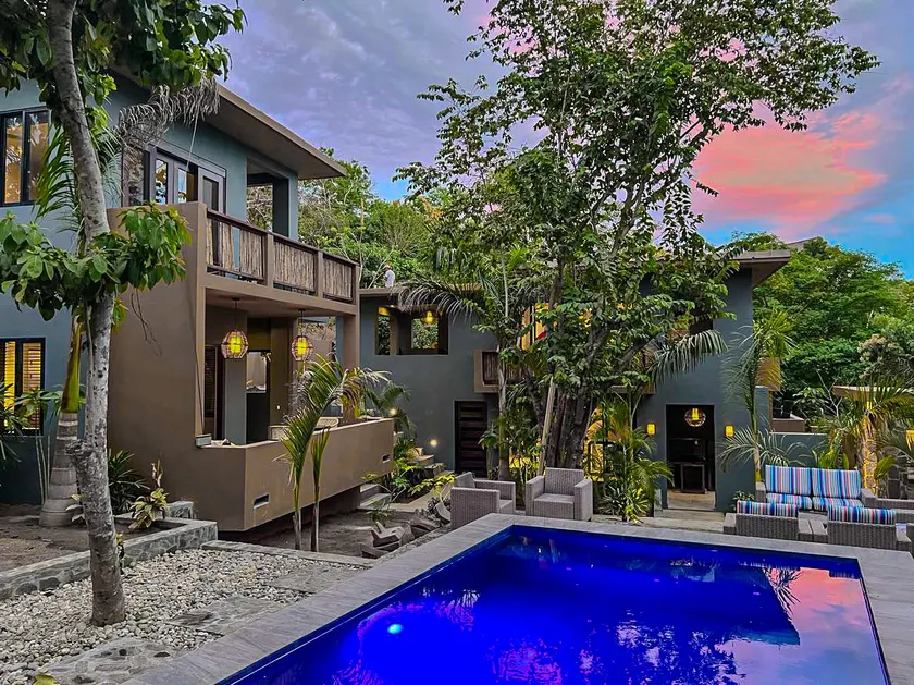 Pleasant Apt 1 Min to Beach. - Image 1