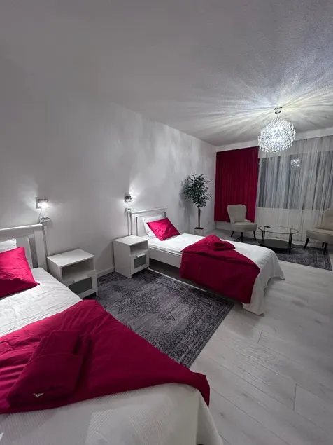BlueSolarPearl R - Alternative to accommodation - Image 1