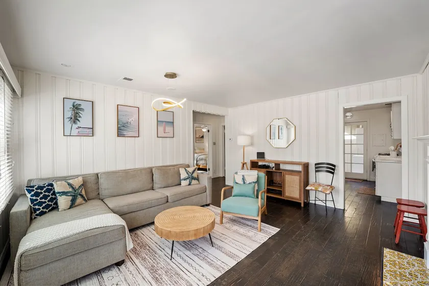 Silver Surf Bungalow w/ Hot Tub - Steps from Beach - Image 1