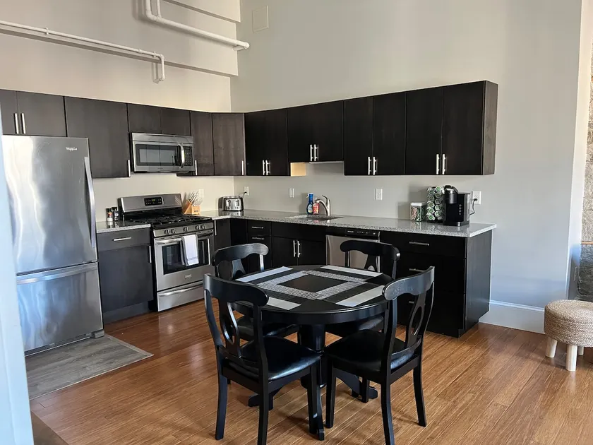 Downtown Augusta - 1 Bedroom Loft - Image 1