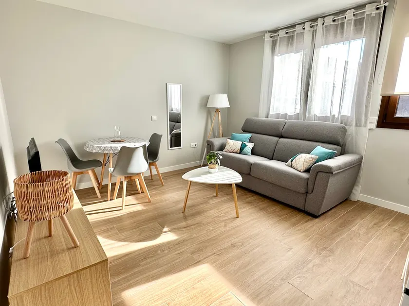 Vivodomo Free parking 2, Apartment with queen-size bed. - Image 1