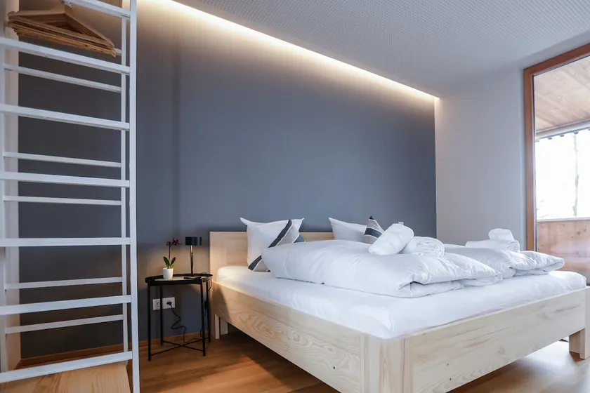 Penthouse apartment with mountain views, air-conditioned - Image 1