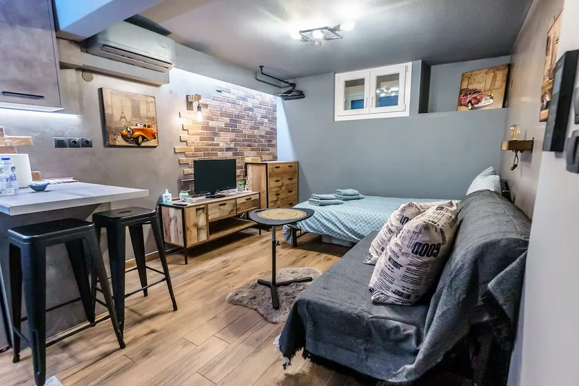 Harmony studio with terrace. - Image 1