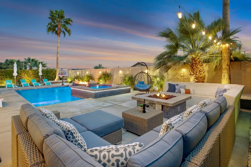 Gameroom, outdoor games, lots of fun for everyone - Image 1