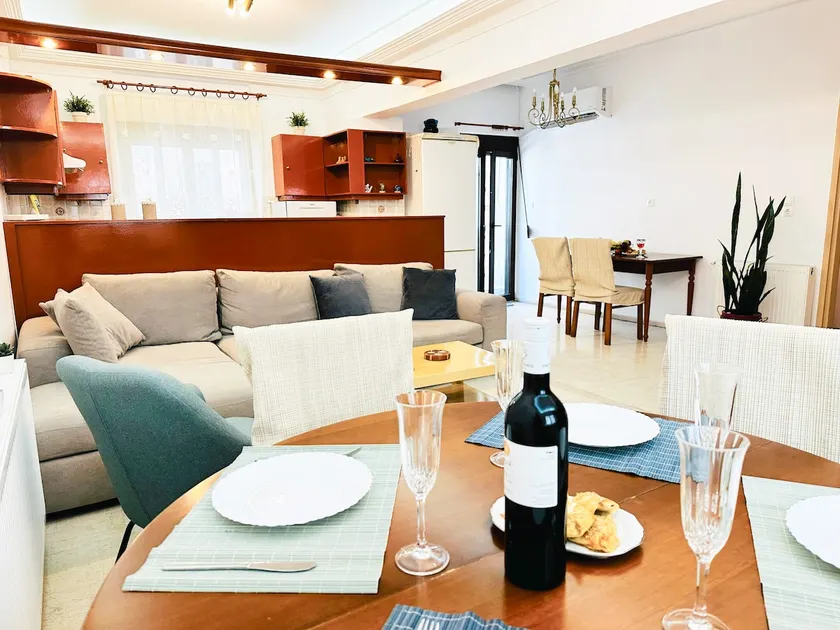 Sea Breeze Sanctuary-1bd 3pl 1ba - 90m To Sea - Image 1