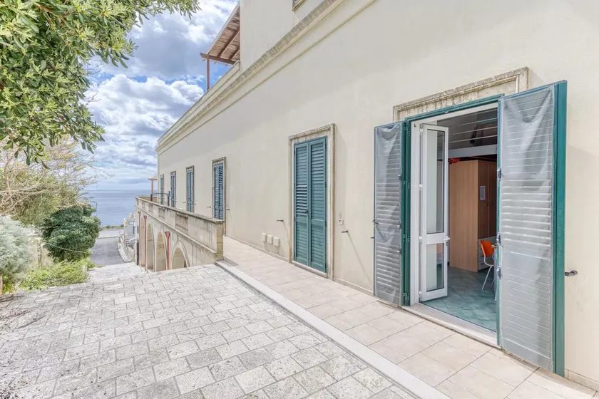 Palazzo De Donno Apartment 4 - Image 1
