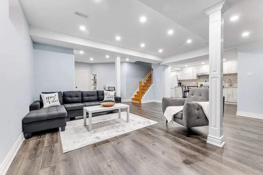Cozy Corner: BSMT 2B/1.5B + Office, Kitchen, 5G - Image 1