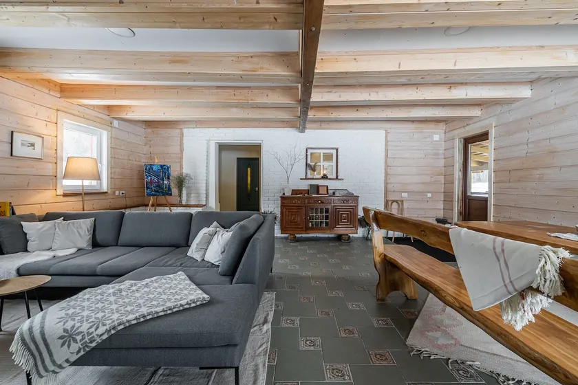 Private Lake Escape- 6BR, Sauna & Bonfire - Image 1