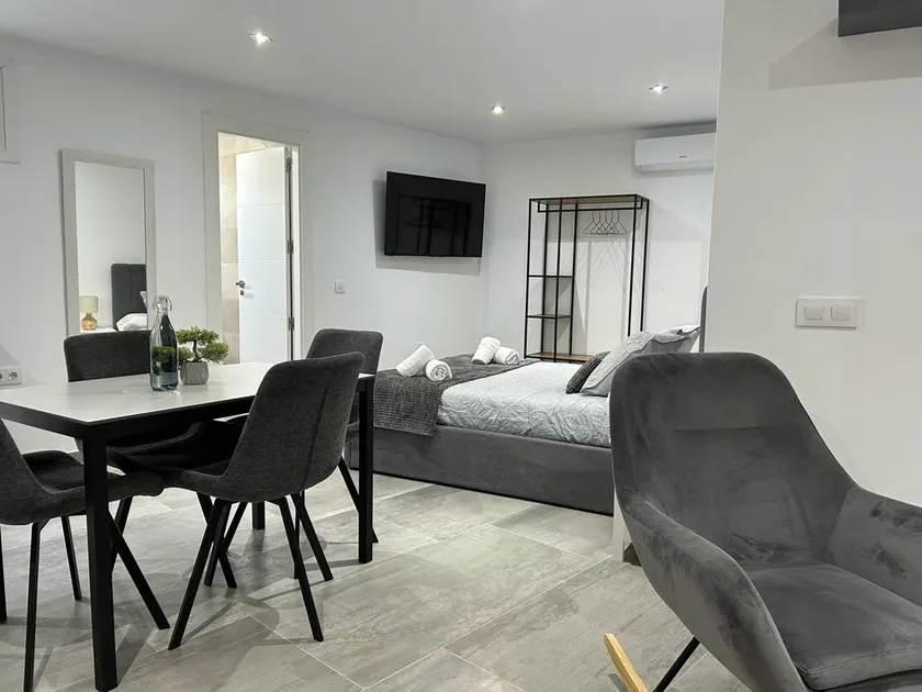 Gaviotas Beach Golf Complex, Apartment with bed - Image 1