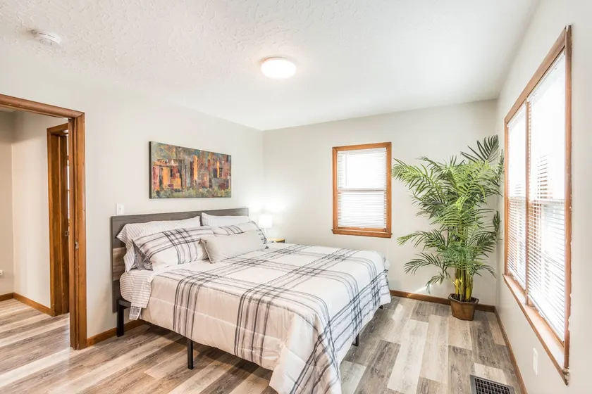 The University Cottage: 3 Bed/2 Bath - Image 1