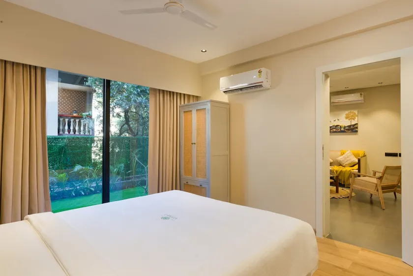 Luxury 1BHK With Private Garden, Etereo Stays - Image 1