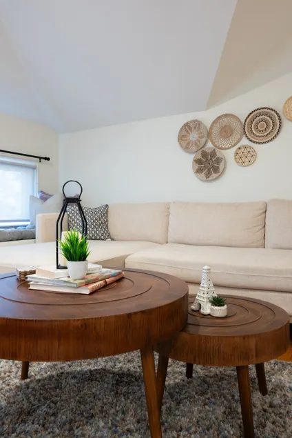 Cozy Spot In Jenkintown w/Free Parking - Image 1