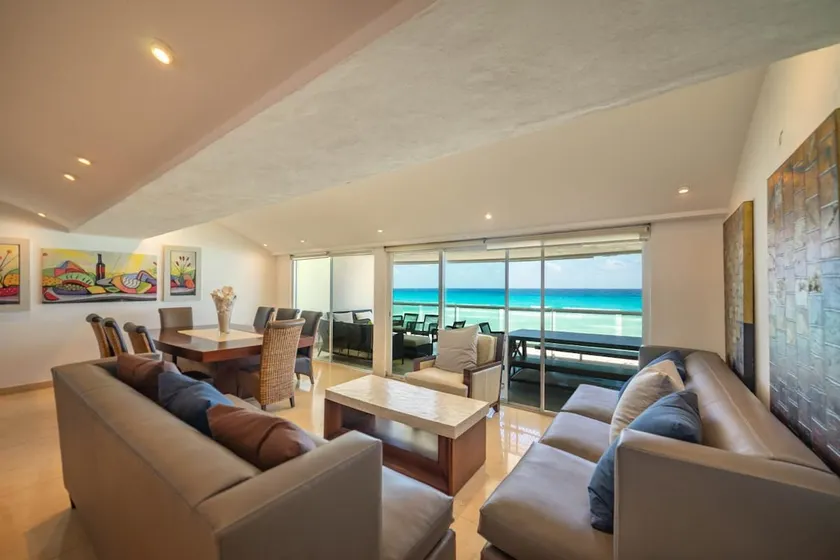 Villa Oceanfront Amazing Beach - Image 1
