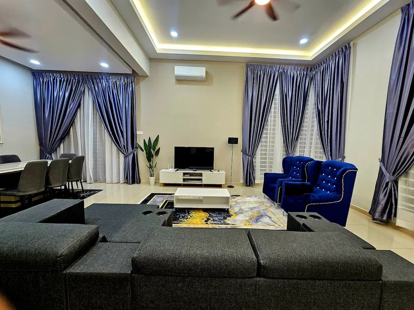Modern Lux Malacca @ Adellia Villa Pool Garden - Image 1