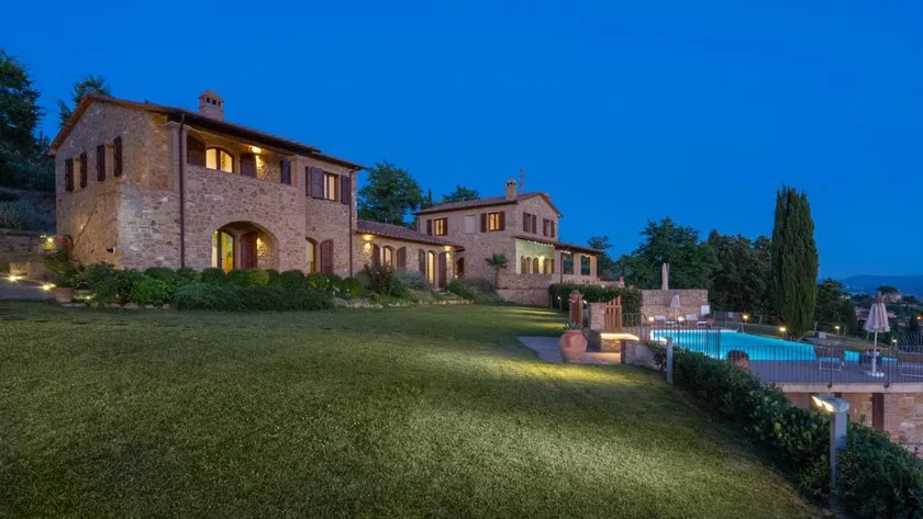 PINK Farmhouse with panoramic view Infinity pool - Image 1
