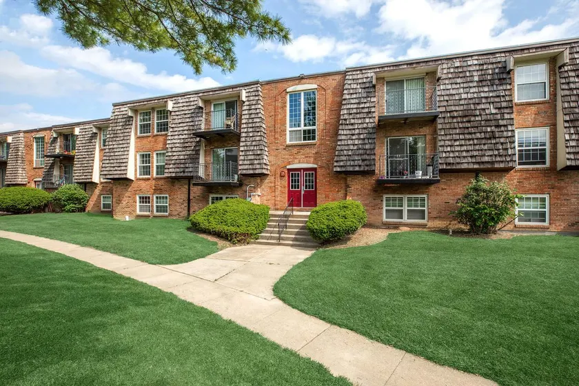 Beau Jardin - Entire Apartment - Near Purdue - Image 1