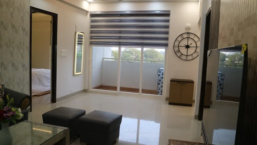 2nd Home - Smart - Image 1