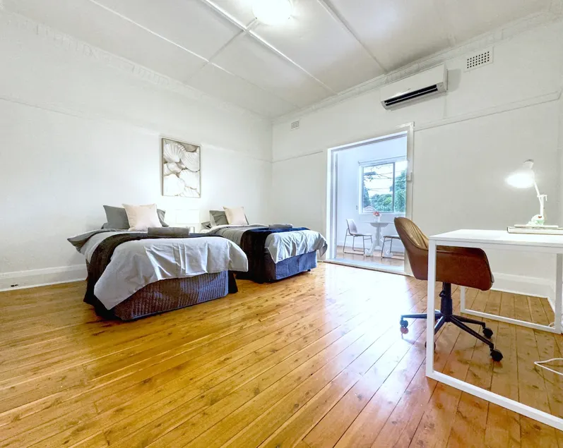 Superb Apt in Heart of Mosman : Great Location - Image 1