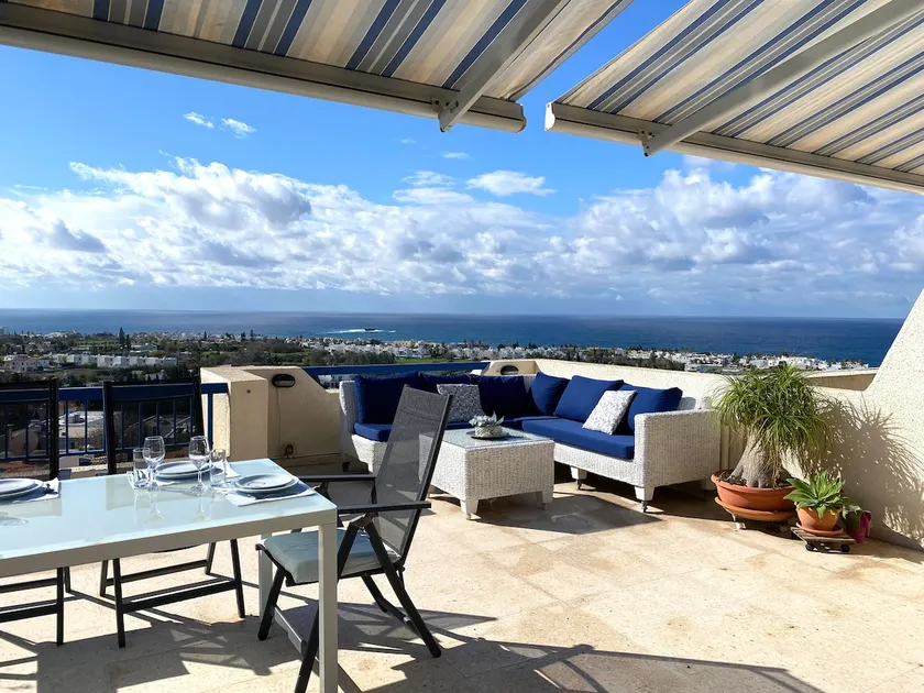 Sea View Penthouse-Style - Image 1