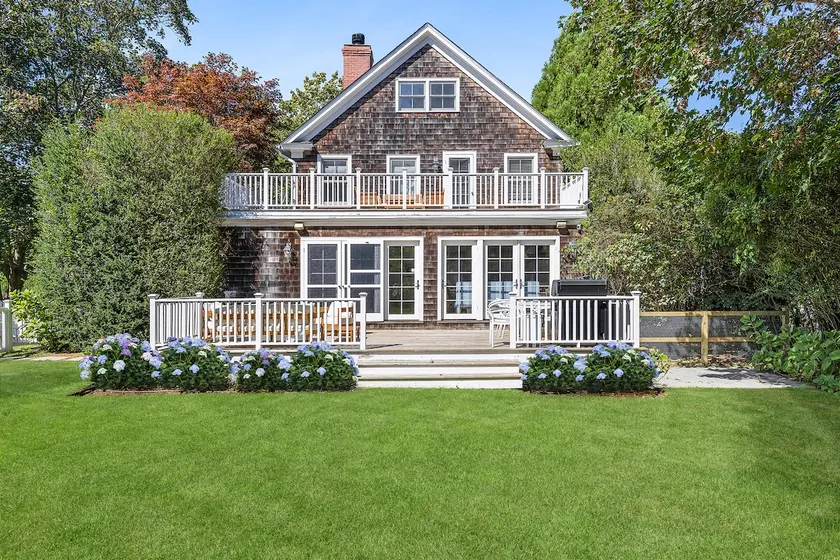 Newly Renovated SH Village 5bd with pool - Image 1