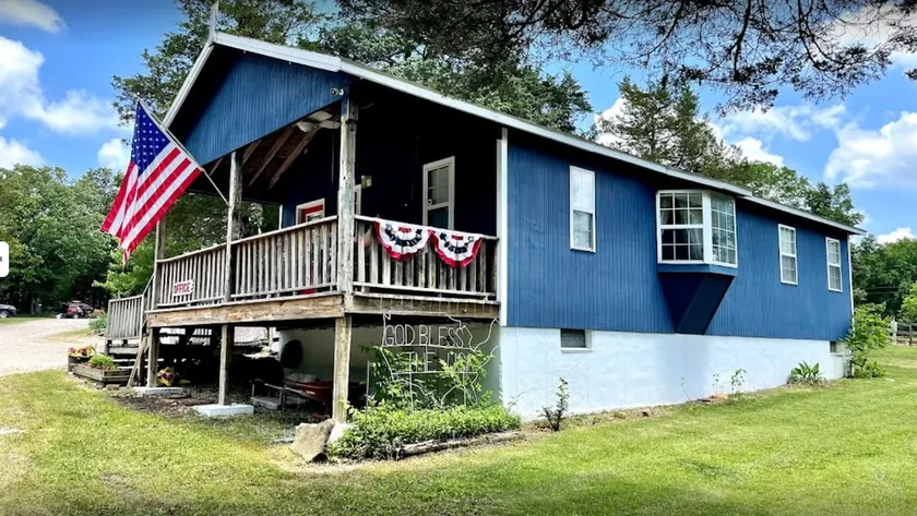 Whitewater Cottage - Image 1