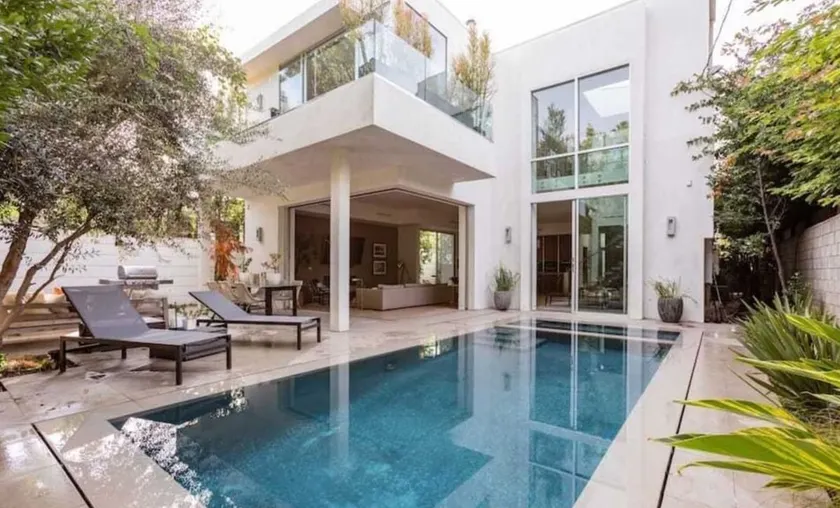 Stunning Home - Pool & Hot Tub - Fire Pit - Image 1