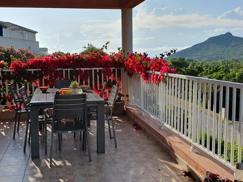Cap Corse Pietracorbara villa climatisée, terrasse, jardin et belle vue - Image 1