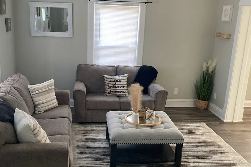 Clear Lake Retreat - Image 1