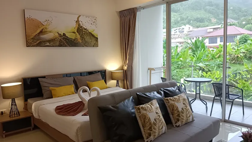 A Clean Condo Near Karon Beach - Image 1