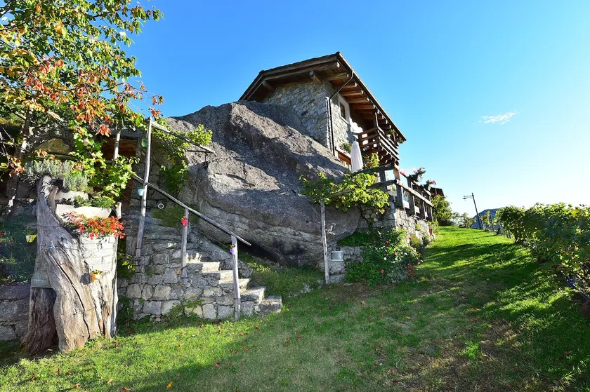 Rustico Vigna - chalet with pool - Image 1