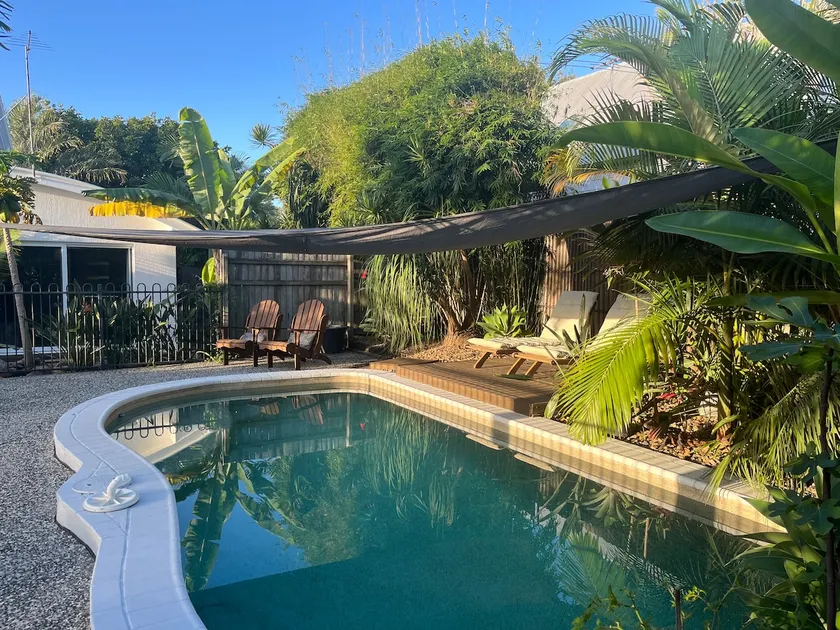 Hidden Gem! Beautiful Home/Pool - Sandstone Point - Image 1