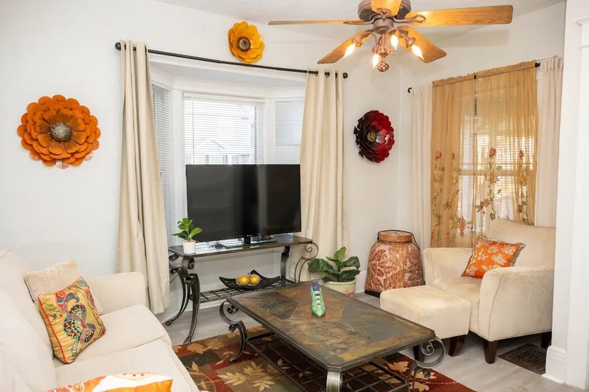 Entire 3BR Home | Sleeps 6 | Furnished Long Stays - Image 1