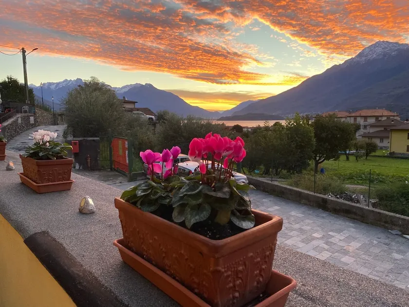 Casa Carmen Apartment Lake Como - Image 1