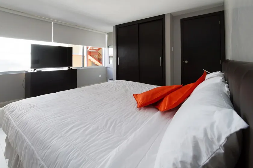 Luxury Apartment with EV charging near Atahualpa Stadium - Image 1