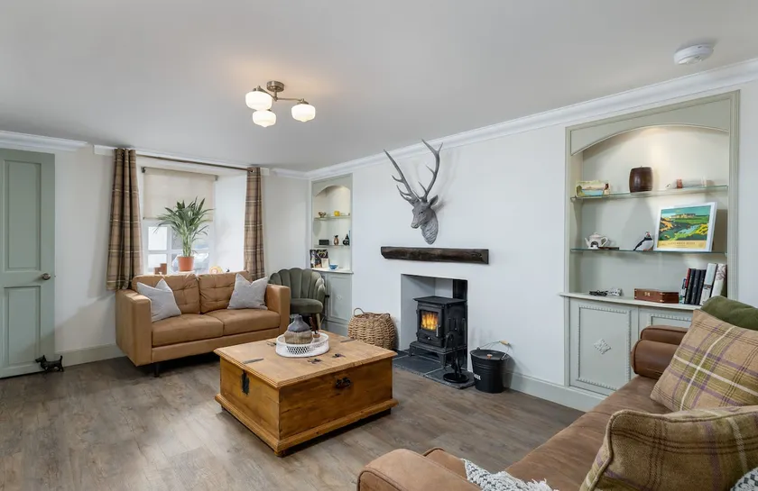 The Tranquil Auchterarder 3-bed Cottage - Image 1