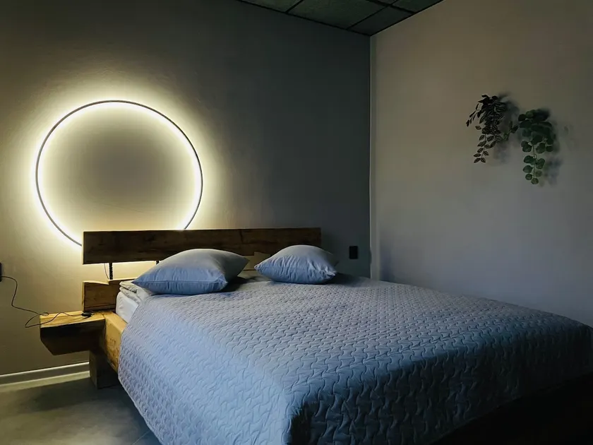 BRIVIBAS RESIDENCE - NORTH & SOUTH, free PRIVAT parking, free WIFI, self check-in - Image 1
