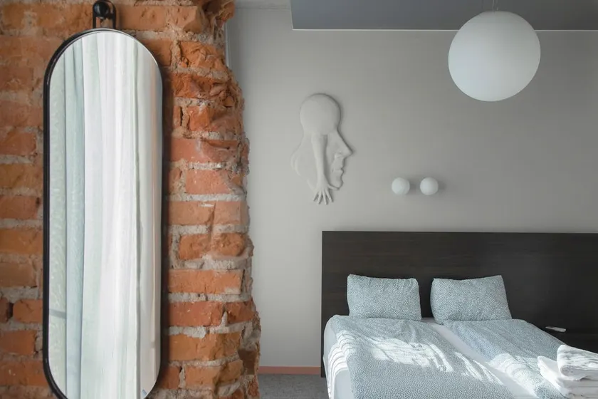 Resume Apartments, Dreamer Studio no.13 - Image 1