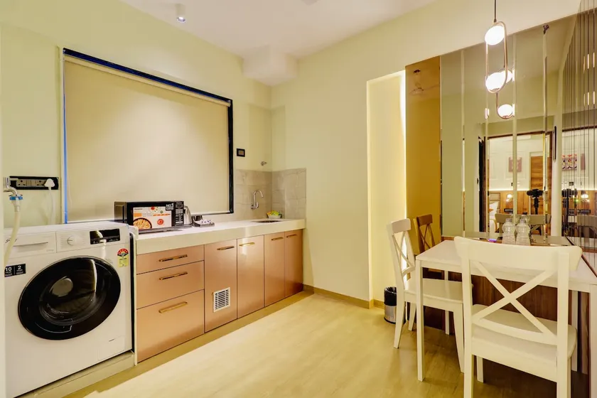 Studio Apartment – Close to BKC & Jio World Drive - Image 1
