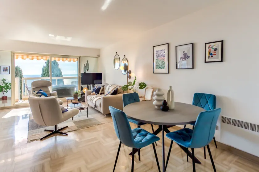 Sea view/ Pool, Parking & AC Suite Claire Fontaine - Image 1