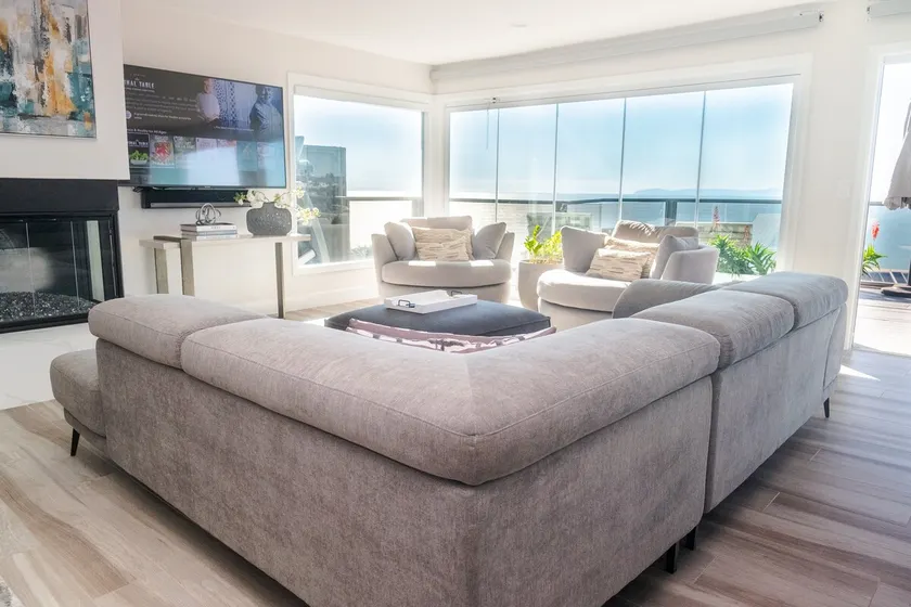 Modern Laguna Beach Home Getaway - Image 1