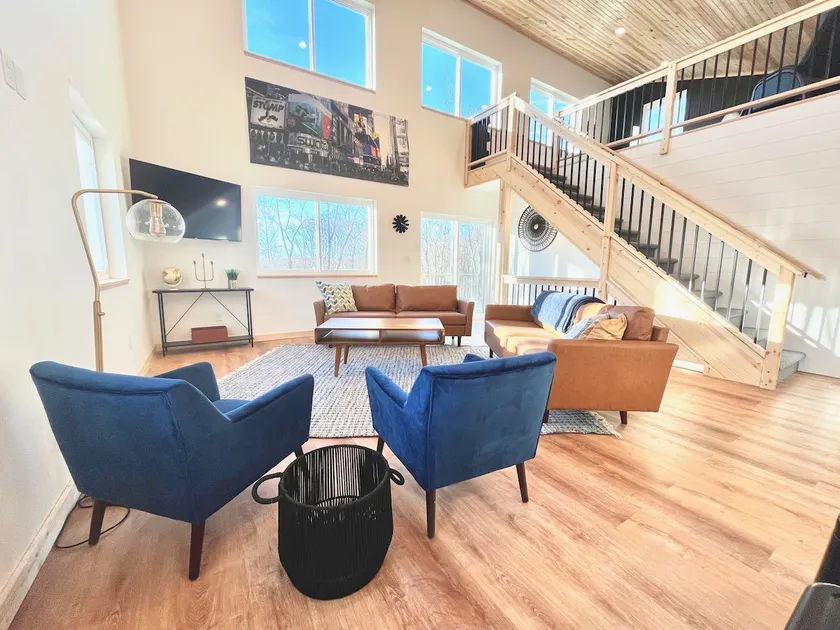 Northwoods Modern Escape! - Image 1