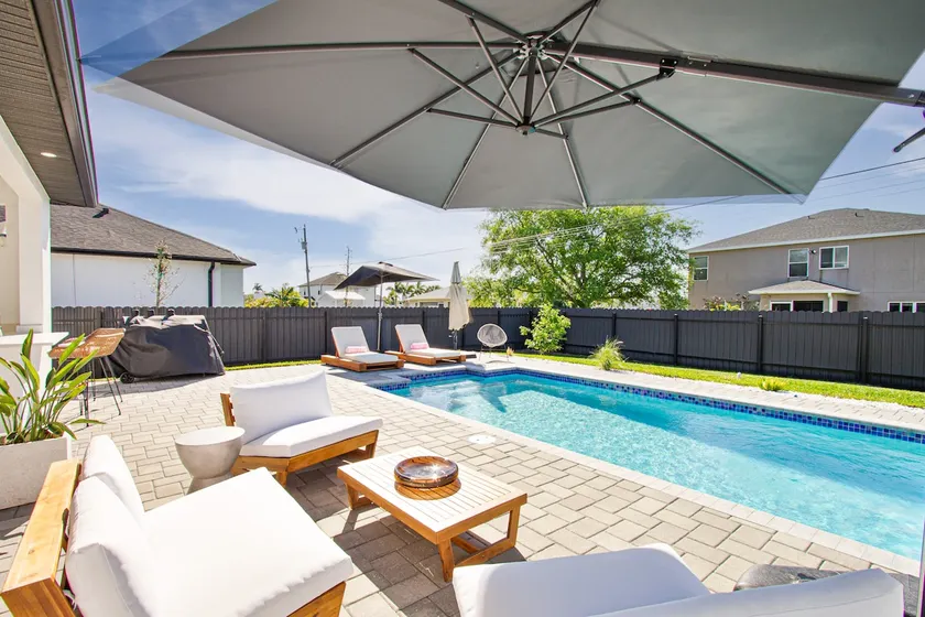 Welcome to Casa Capri - Heated Pool - Pet friendly - Relaxing Gateway  - Image 1