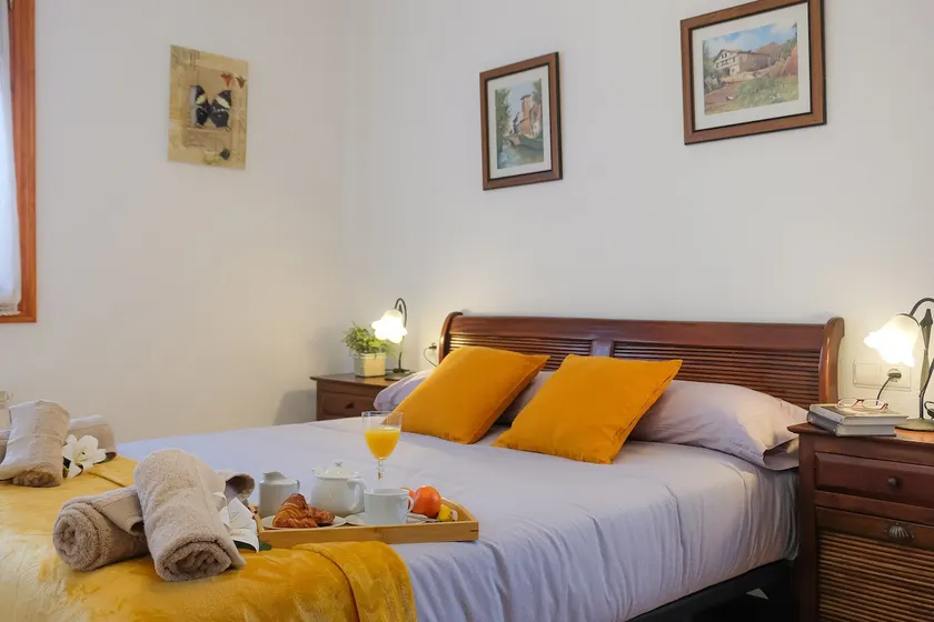 Downtown apartment in Elizondo - Image 1