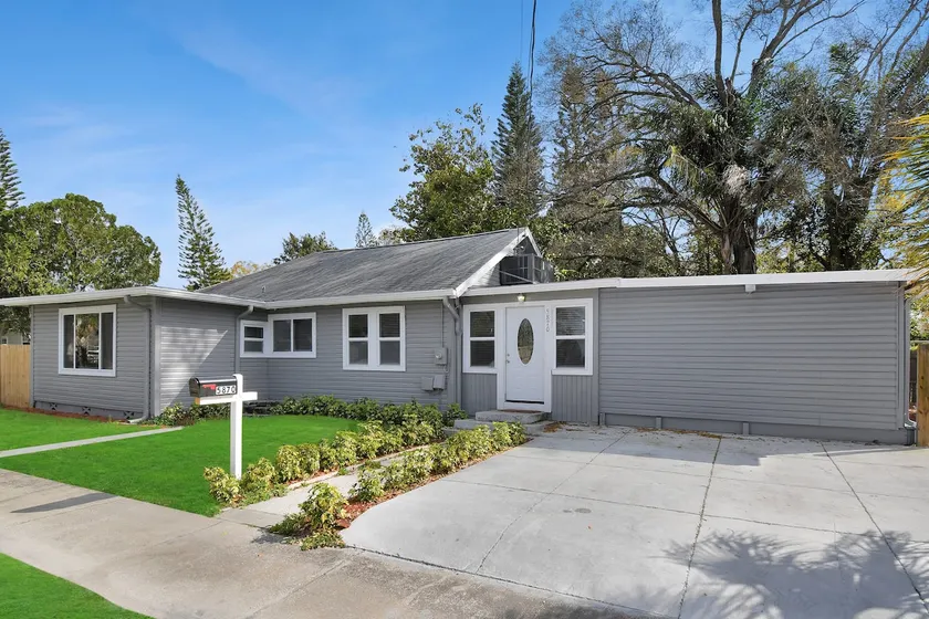 Sunshine Stay 3Bed 2Bath Oasis Near Beaches - Image 1