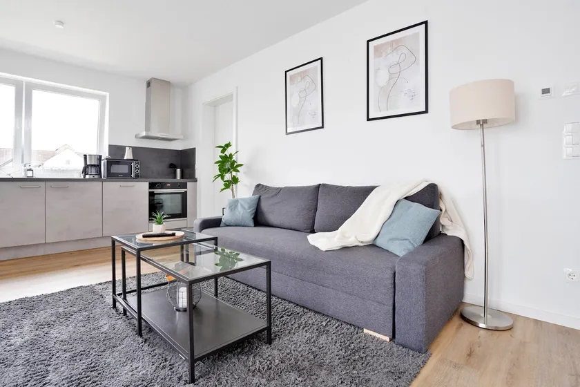 Stylish 74m² Penthouse*free parking*home2share - Image 1