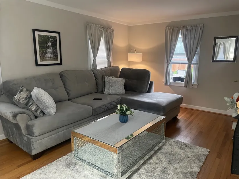 Spacious game room! Anderson Township - Image 1