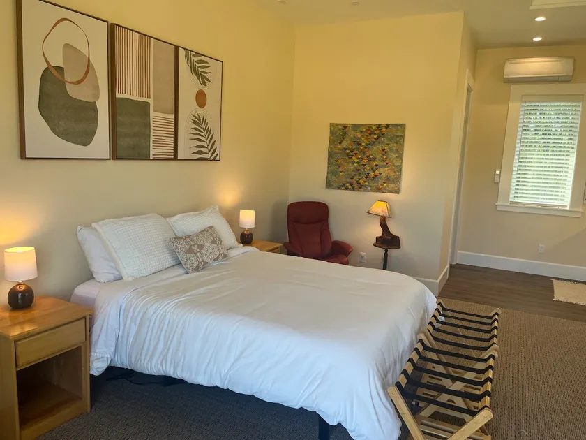 Suite Retreat - Image 1